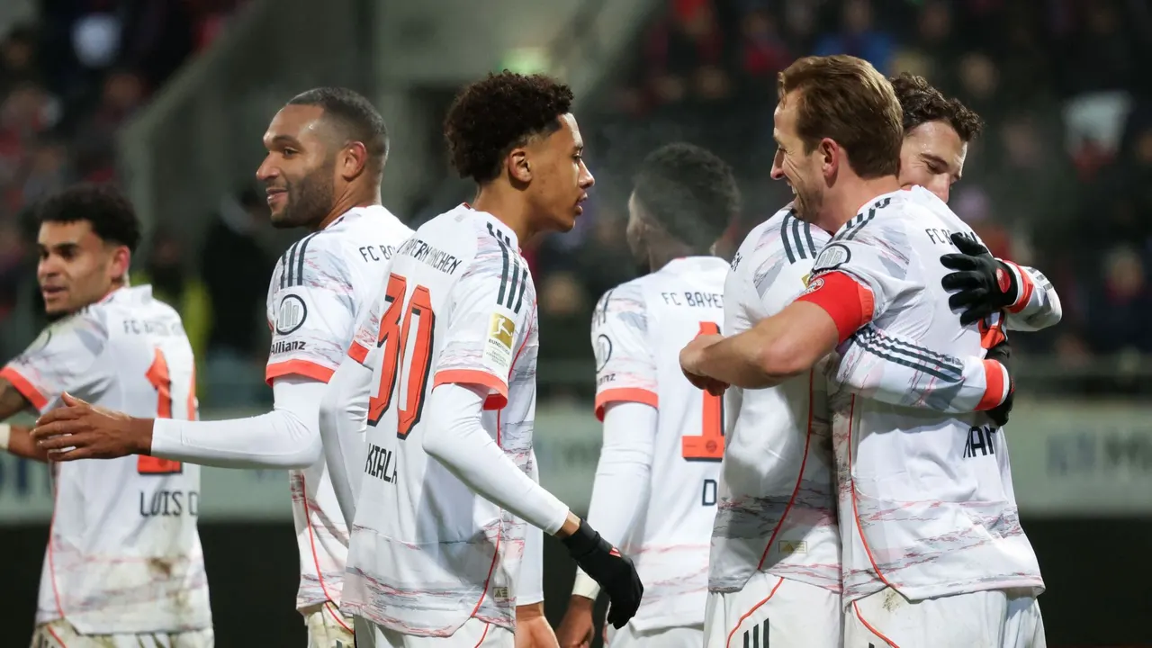 لقاء سري في لندن.. إغراءات تشيلسي والسيتي تضع بايرن في مأزق